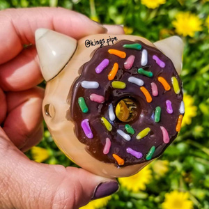 40% Off Glazed Kitty Donut Pipes at KING's Pipe - Coupon Code